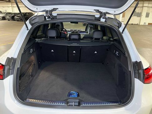 Used 2026 Mercedes-Benz GLC 300 4MATIC image 16