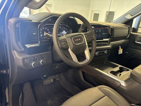 New 2025 GMC Sierra 2500 SLT w/ SLT Premium Package image 14