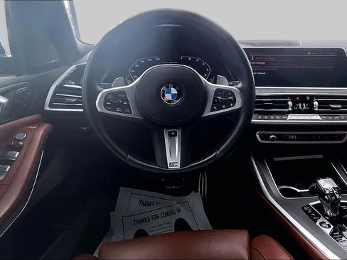 Used 2022 BMW X7 M50i AWD/4WD image 6