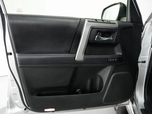 Used 2019 Toyota 4Runner Limited image 49