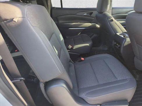 Used 2024 Chevrolet Traverse LT w/ Midnight/Sport Edition FWD image 25