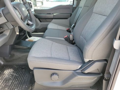 New 2025 Ford F250 XL image 6