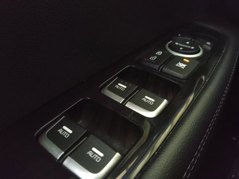 Used 2019 Kia Sorento FWD image 27