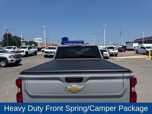 Used 2025 Chevrolet Silverado 2500 Custom w/ Custom Value Package AWD/4WD image 5