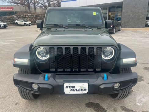 Used 2023 Jeep Wrangler Unlimited w/ Cold Weather Group image 2
