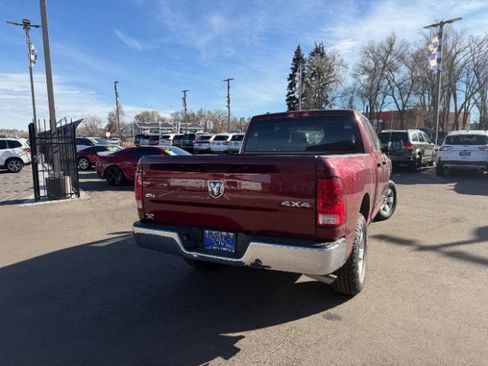 Used 2024 RAM 1500 Classic SLT AWD/4WD image 10