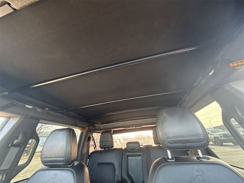 Used 2023 Ford Bronco Badlands image 16