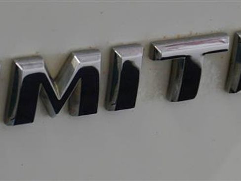 Used 2016 Jeep Grand Cherokee Limited w/ Luxury Group II image 44