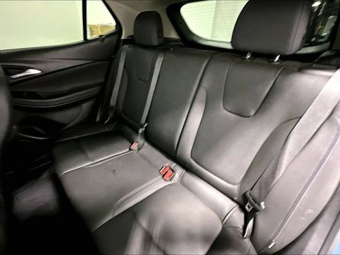 Used 2025 Buick Encore GX Sport Touring FWD image 30