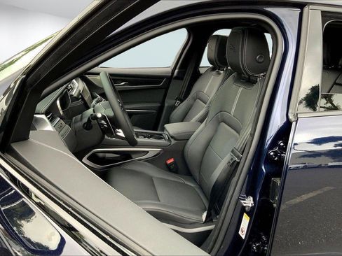 New 2025 Jaguar F-PACE R-Dynamic S AWD/4WD image 3