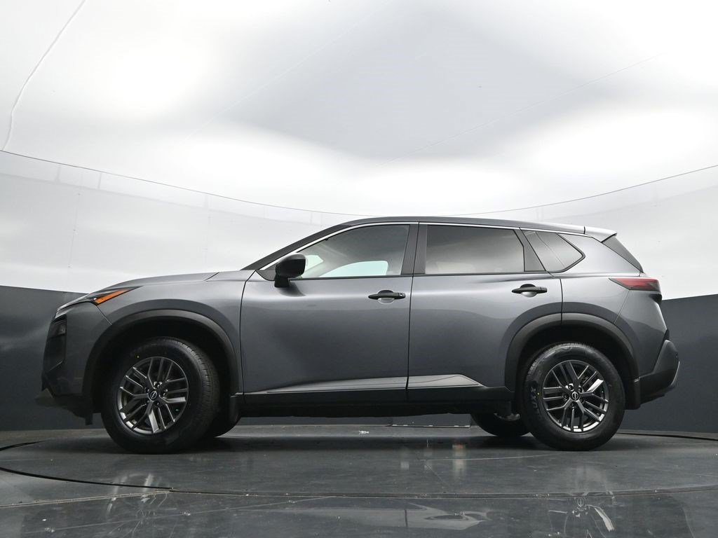 Used 2023 Nissan Rogue S AWD/4WD image 47