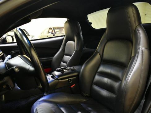 Used 1999 Chevrolet Corvette Coupe image 23