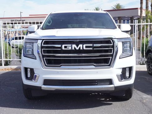 Used 2023 GMC Yukon SLT RWD image 2
