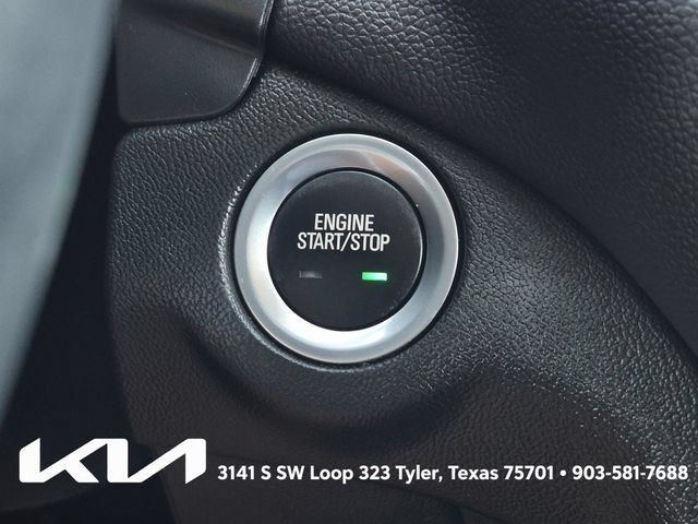 Used 2024 Chevrolet Equinox LT FWD image 32