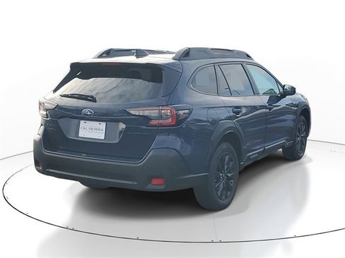 Certified 2025 Subaru Outback Onyx Edition image 4