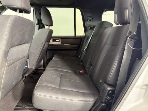 Used 2017 Ford Expedition XLT AWD/4WD image 20