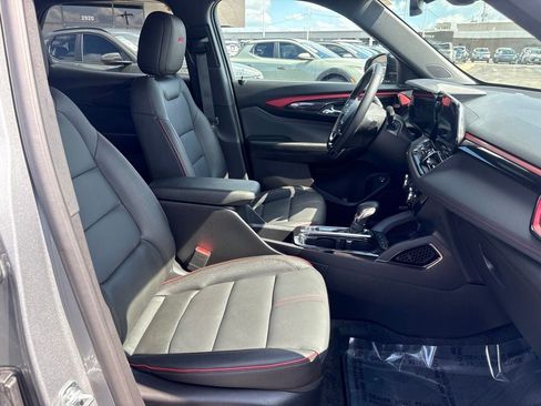 Used 2026 Chevrolet TrailBlazer RS w/ Convenience Package AWD/4WD image 32