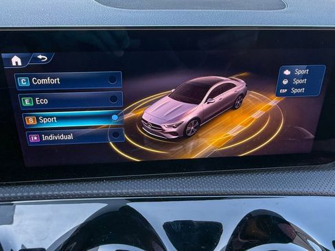 Used 2025 Mercedes-Benz CLA 250 4MATIC image 18