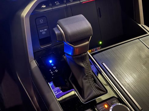 New 2026 Toyota Sequoia Platinum AWD/4WD image 24