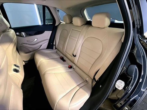 Used 2016 Mercedes-Benz GLC 300 GLC 300 image 21