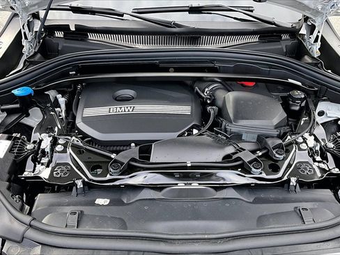 New 2025 BMW X2 xDrive28i w/ Premium Package image 9