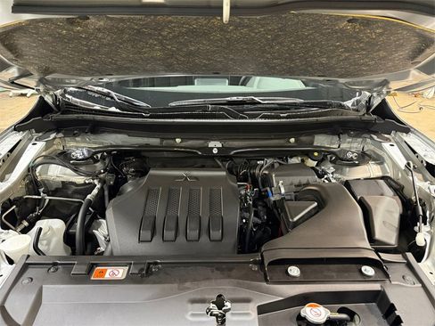 New 2026 Mitsubishi Eclipse Cross LE image 25