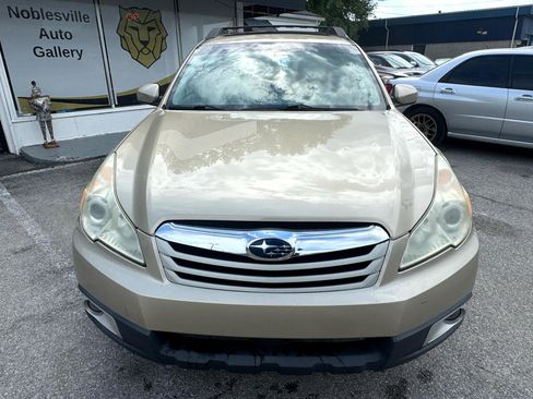 Used 2010 Subaru Outback 2.5i Premium image 8