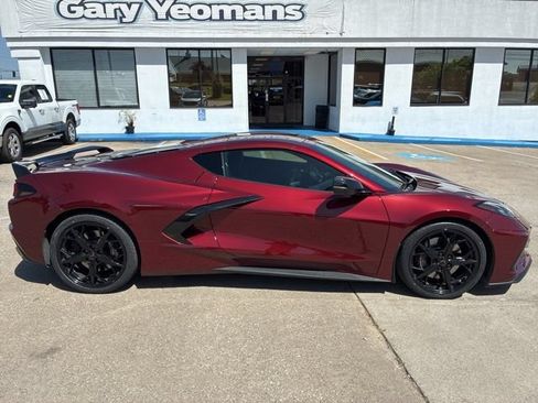 Used 2020 Chevrolet Corvette Stingray Preferred Cpe w/ 2LT Preferred Equipment Group RWD image 10