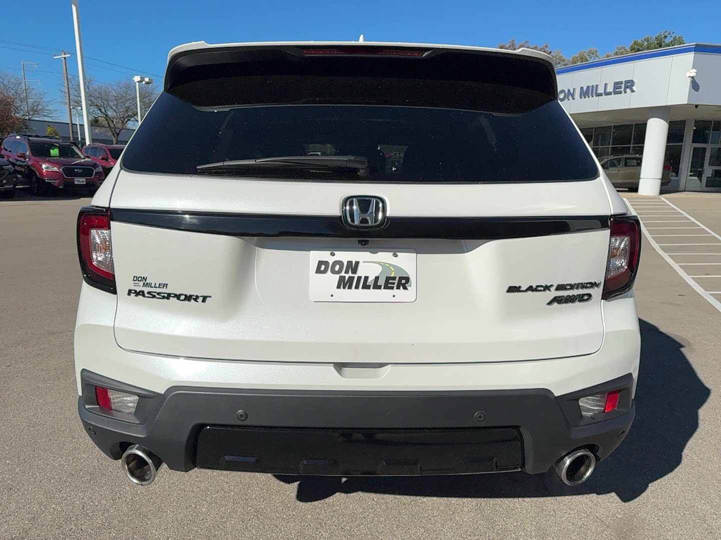 Used 2025 Honda Passport Black Edition image 6