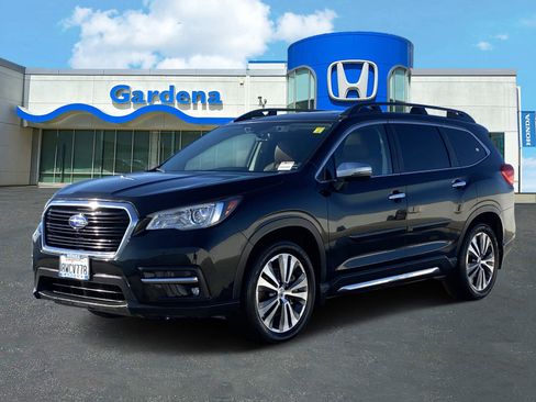 Used 2020 Subaru Ascent Touring image 3