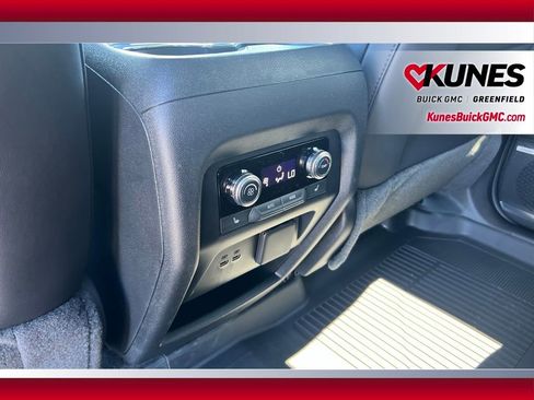 New 2026 GMC Acadia Elevation w/ Black Edition AWD/4WD image 37