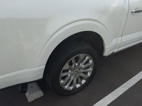 Used 2021 Ford F150 Limited image 9