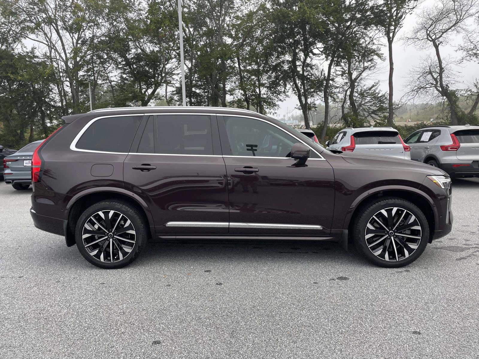 Used 2025 Volvo XC90 T8 Plus w/ Protection Package Premier AWD/4WD image 29