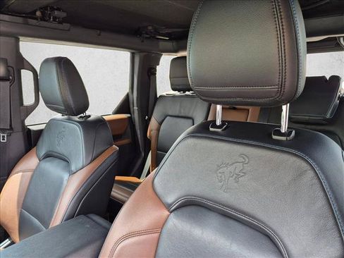 Used 2022 Ford Bronco Outer Banks AWD/4WD image 5