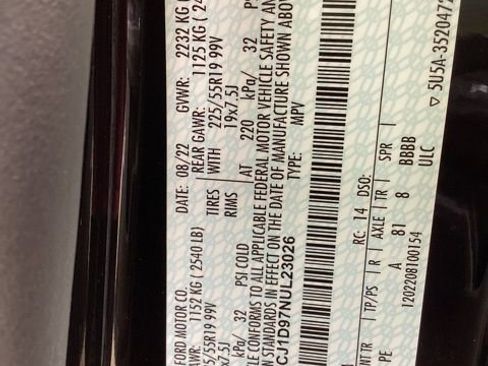 Used 2022 Lincoln Corsair AWD w/ Premium Package image 40