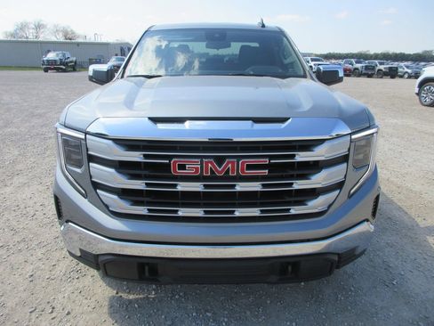 New 2026 GMC Sierra 1500 SLE AWD/4WD image 11