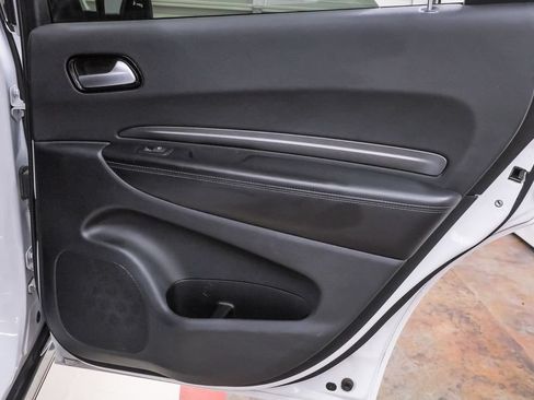 Used 2023 Dodge Durango SXT RWD image 28