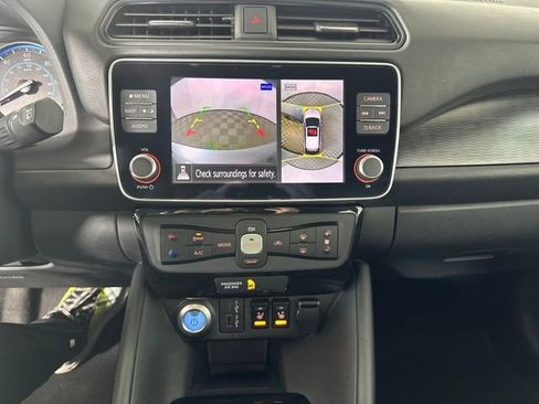 Used 2022 Nissan Leaf SL Plus image 22