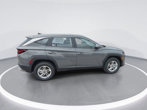 New 2026 Hyundai Tucson SE AWD/4WD image 9