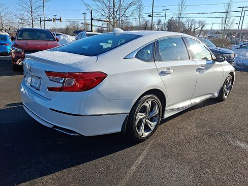 Used 2018 Honda Accord EX-L image 6