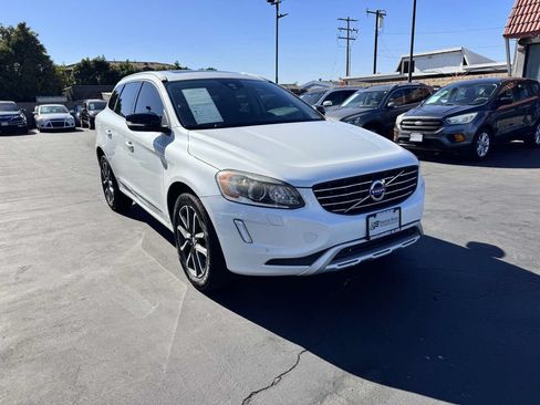 Used 2017 Volvo XC60 T6 Dynamic w/ Climate Package AWD/4WD image 9