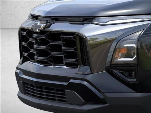 New 2026 Chevrolet Equinox ACTIV w/ Convenience Package III FWD image 13