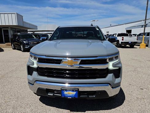 Used 2024 Chevrolet Silverado 1500 LT w/ Leather Package RWD image 3