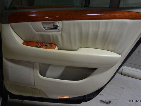 Used 2002 Lexus LS 430 image 10