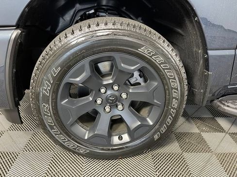 Used 2026 RAM 1500 Express AWD/4WD image 10