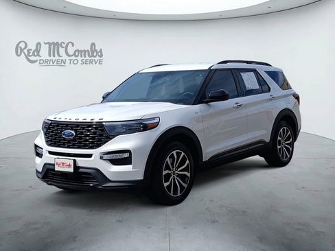 Used 2024 Ford Explorer ST-Line w/ Class IV Trailer Tow Package RWD image 1