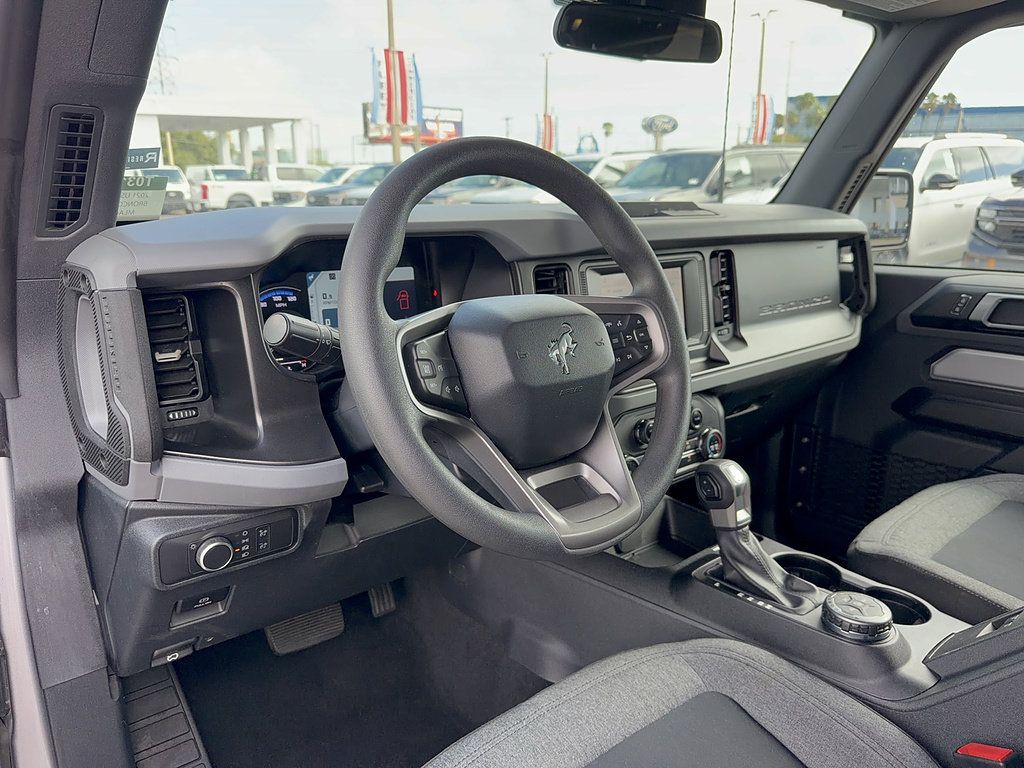 Used 2021 Ford Bronco 2-Door AWD/4WD image 11