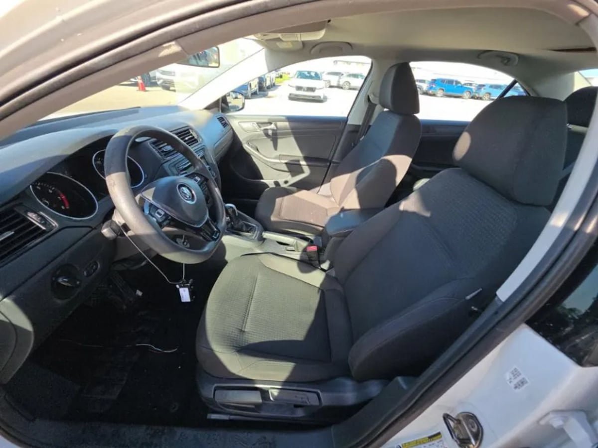 Used 2015 Volkswagen Jetta S FWD image 8
