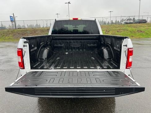 Used 2020 Ford F150 XLT image 13