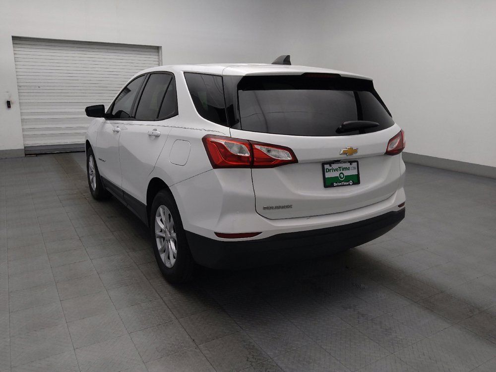 Used 2019 Chevrolet Equinox LS w/ LS Convenience Package FWD image 5